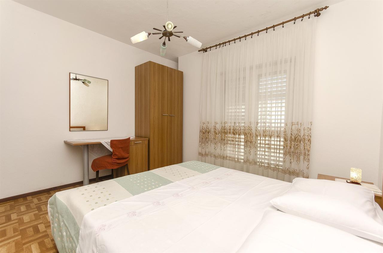 Apartment Niko Vodice Exterior foto