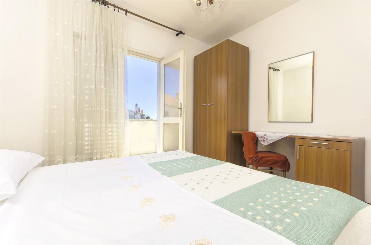 Apartment Niko Vodice Exterior foto